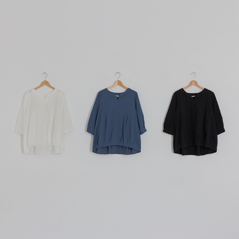 【MOSS CLUB】V領大方格-女無袖針織衫 背心 藍 灰 黃(三色/魅力商品/版型適中) 歷史價格詳細信息