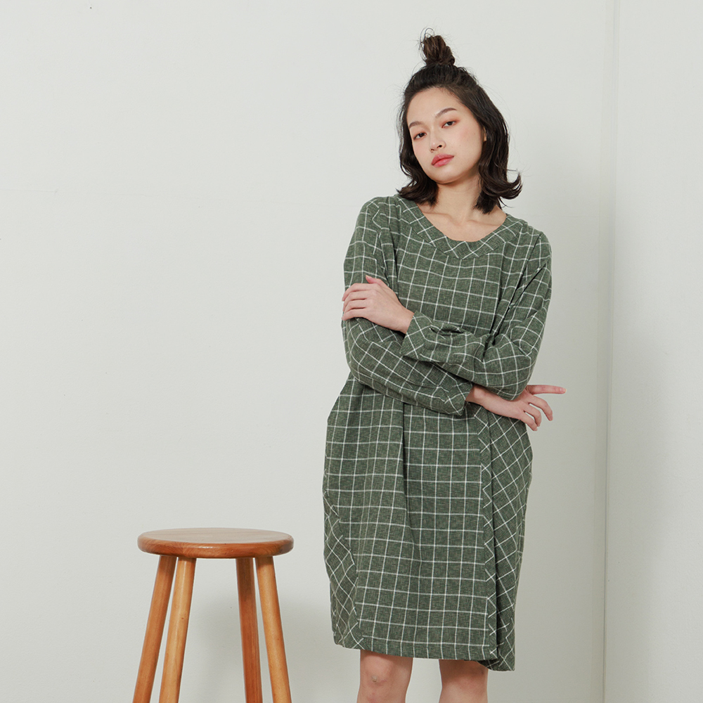 【MOSS CLUB】薄磨毛格子布剪接-女長袖洋裝 格子 黑 綠(二色/版型適中) 價格比較,價格查詢,歷史價格詳細信息