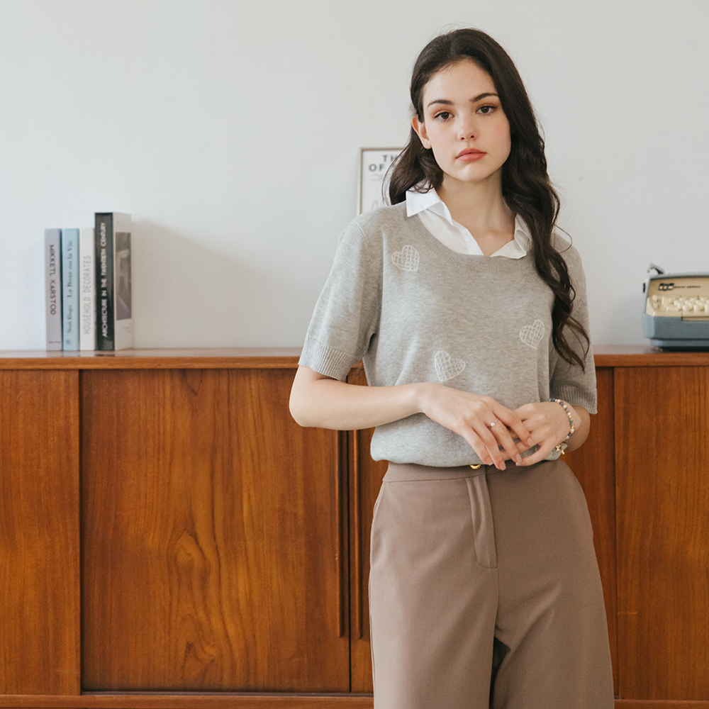 【CUMAR】襯衫領貼口袋下襬綁帶長袖上衣 藍 白 杏 (魅力商品) 歷史價格詳細信息