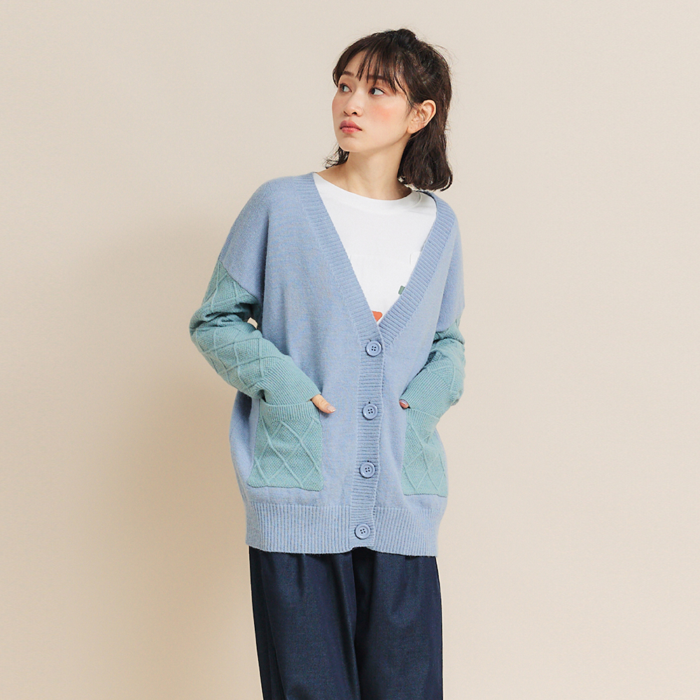 【Dailo】立體麻花編織仿牛角釦-女長袖針織衫 外套 杏 駝 灰(三色/魅力商品/版型適中) 歷史價格詳細信息