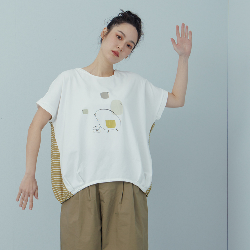 【MOSS CLUB】異材質幾何圖型拼接-女短袖上衣 拼接 深藍 黑 咖(三色/版型適中) 歷史價格詳細信息