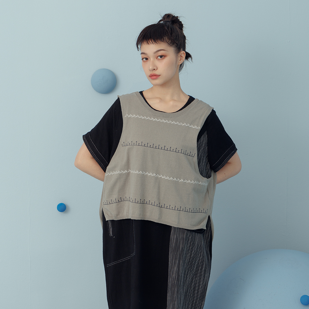 【MOSS CLUB】背心後腰鬆緊吊帶-女長褲 吊帶 黑 桔(二色/版型適中) 歷史價格詳細信息