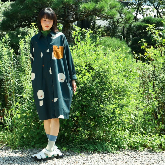 【MOSS CLUB】馬鈴薯印花不對襯長袖襯衫上衣(藍 綠) 歷史價格詳細信息