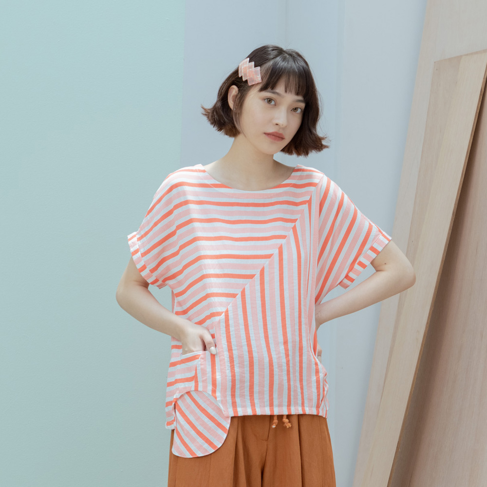 【MOSS CLUB】條紋錯綜剪裁燈籠寬版-女長褲 條紋 藍 黑(二色/版型適中) 歷史價格詳細信息