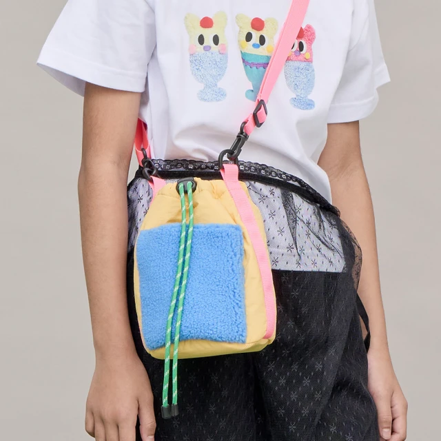 【肉肉女包】可愛滿版熊熊小方包 熊熊手提包 熊熊手拿包 熊熊兩用包 熊熊錢包 熊熊斜背包 休閒外出包 收納包 收納袋 歷史價格詳細信息