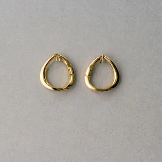 【ete】圓圈交錯簡約C型夾式耳環(金色) 歷史價格詳細信息