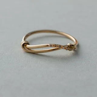 【ete】K18YG 層疊扭轉波紋戒指(金色) 歷史價格詳細信息