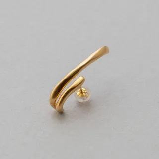 【ete】Flow Pierce 摩登流線耳針耳環 S(銀色) 歷史價格詳細信息