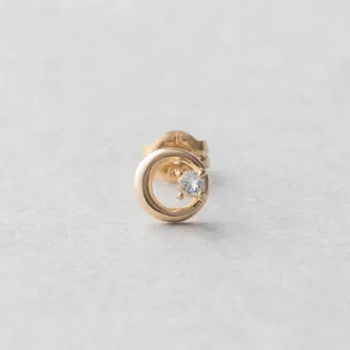 【ete】K10YG Clair 閃耀切割耳環(金色) 歷史價格詳細信息