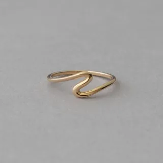 【ete】K10YG Clair 閃耀切割耳環(金色) 歷史價格詳細信息