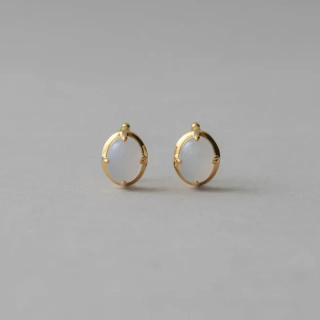 【ete】橢圓鏤空珍珠耳環(鉑金色 金色) 歷史價格詳細信息