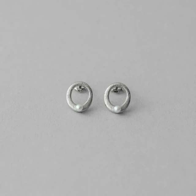 【ete】橢圓鏤空珍珠耳環(鉑金色 金色) 價格比較,價格查詢,歷史價格詳細信息