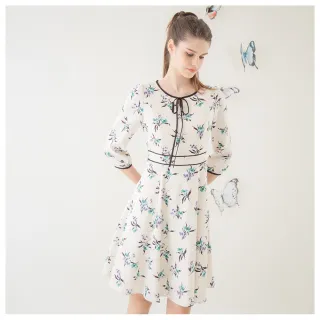 【Iris Girls 艾莉詩】花海刺繡棉質上衣-2色(35907) 歷史價格詳細信息
