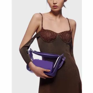 側背包 手提包 品牌包Cleo&Patek  巴黎包 國外親自選購帶回 Cleo&Patek就是這款最有名 品味細緻設計 歷史價格詳細信息