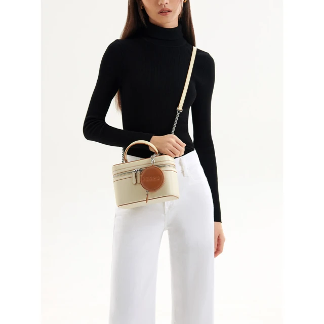 小CK 手拿+斜背 兩用 包  出清（揹帶????️調整） 歷史價格詳細信息