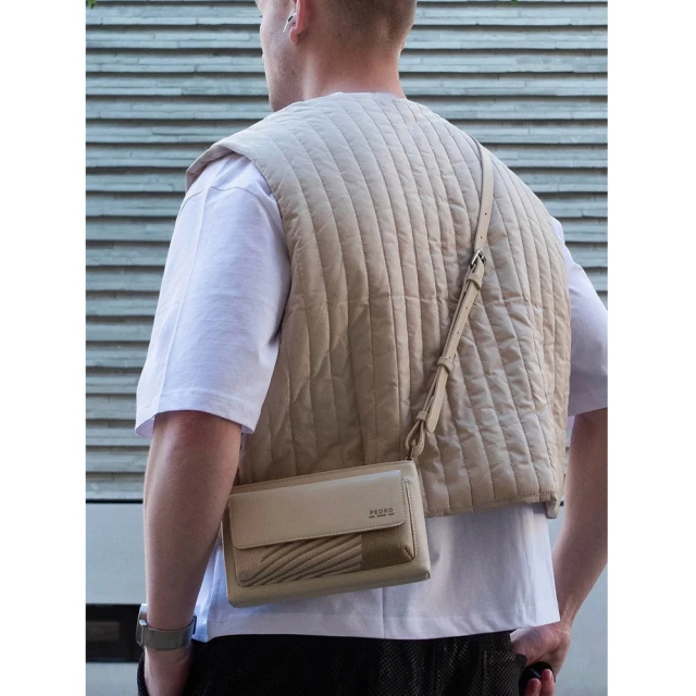 【PEDRO】rePEDRO再生皮革迷你單肩/斜背包-暖沙色(小CK高端品牌 新品上市 王陽明穿搭) 價格比較,價格查詢,歷史價格詳細信息