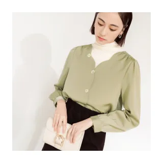 【OB 嚴選】不易皺微光澤翻領扭結短袖上衣 《AB18477》 歷史價格詳細信息