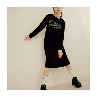 OB嚴選 立體燈心絨皺皺背帶後開衩無袖洋裝-雲朵自訂款 《DA9091》 歷史價格詳細信息