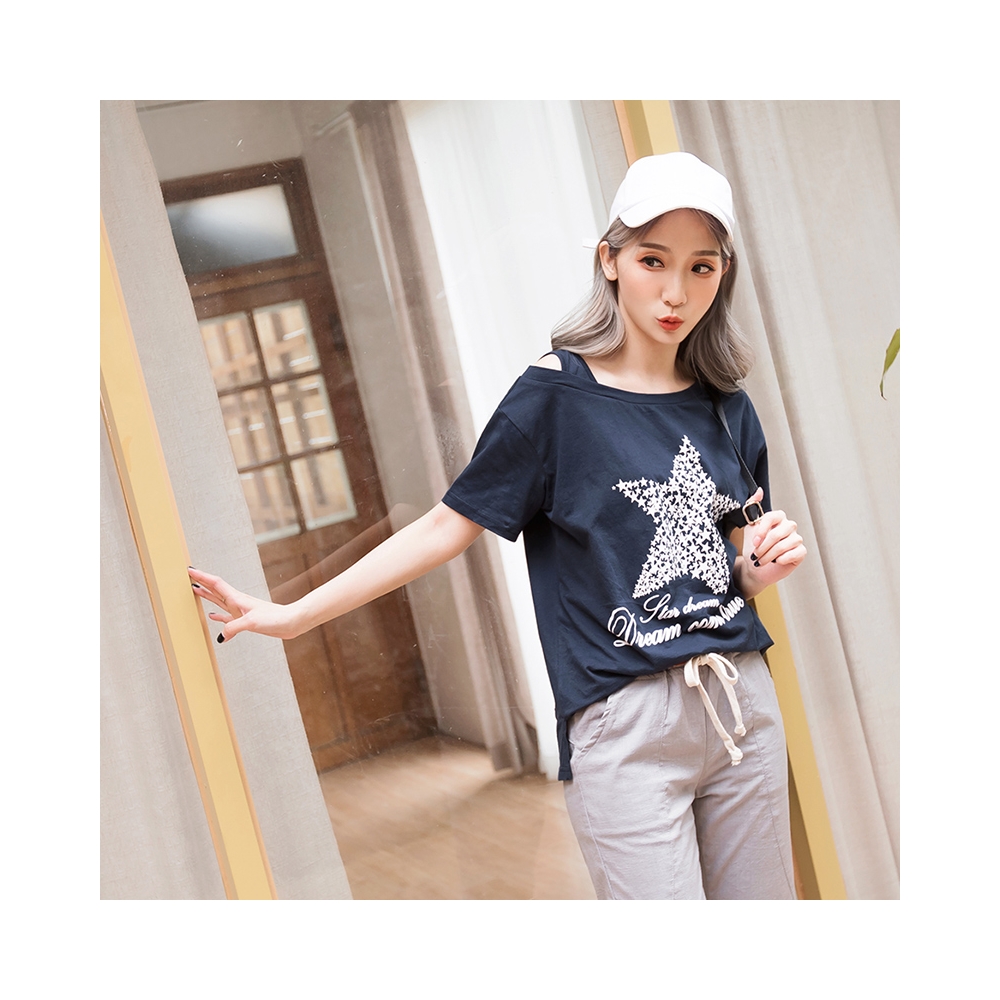 【OB 嚴選】星星月亮立體緹花造型QQ毛衣 《FA2634》 歷史價格詳細信息