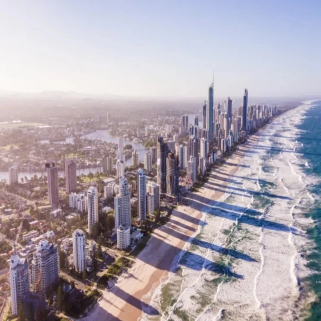 世界酒莊巡禮：精選100支美好年代葡萄酒，獨家品酒筆記與推薦中華料理搭配 歷史價格詳細信息