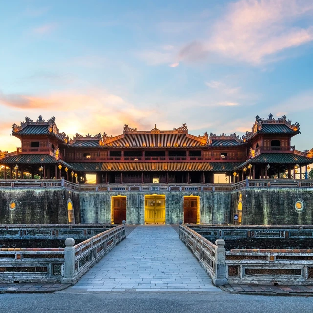 【喜鴻假期】【安妞濟州5天】升等兩晚藍鼎、神話主題樂園、山茶花之丘、漢拏山高地、森林小火車、雙秀 歷史價格詳細信息