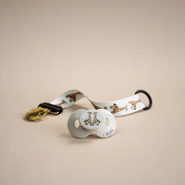 DETAILS WEST DS-231 GE DASH 9-44CW AC4400CW C&amp;NW UP MODEL RAILROAD HO SCALE 歷史價格詳細信息