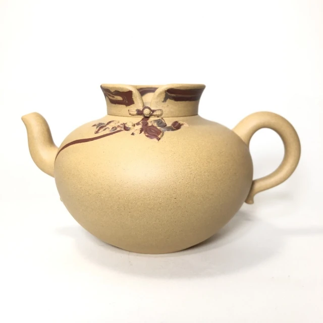 宜興正品 三足裙襬壺 工藝師陸磊全手工製  原礦紫泥320cc 9孔出水順暢. 歷史價格詳細信息