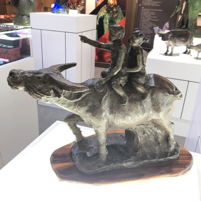 築夢‧心故事：本書集結了 10 位最感動人心的創業故事 歷史價格詳細信息