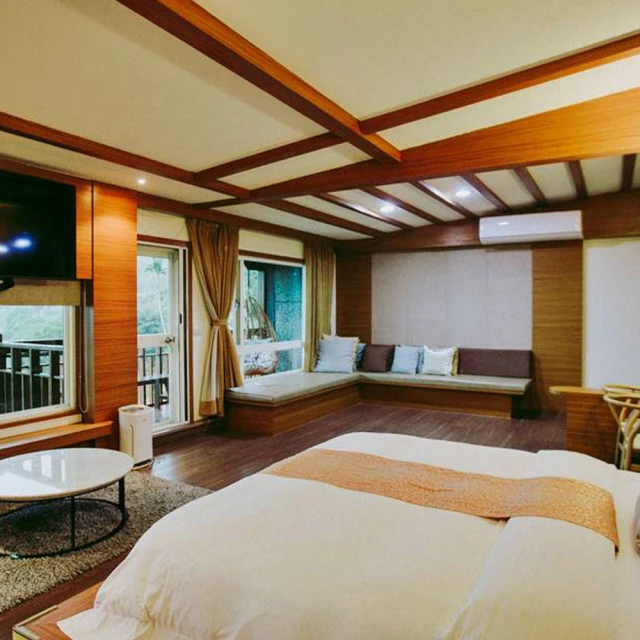 【山灣水月景觀溫泉會館】VIP絕色景觀房 一泊一食住宿券/不限平假日(MO)[花蓮][Mohist電子票券] 歷史價格詳細信息