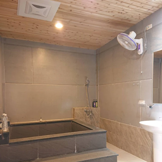 【天喜悅溫泉會館】雙人湯屋泡湯(平日120分鐘/假日90分鐘)MO[台南[Mohist電子票券] 歷史價格詳細信息