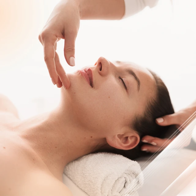 【羅麗芬美容美體】完美頭皮養護(70分鐘) 歷史價格詳細信息