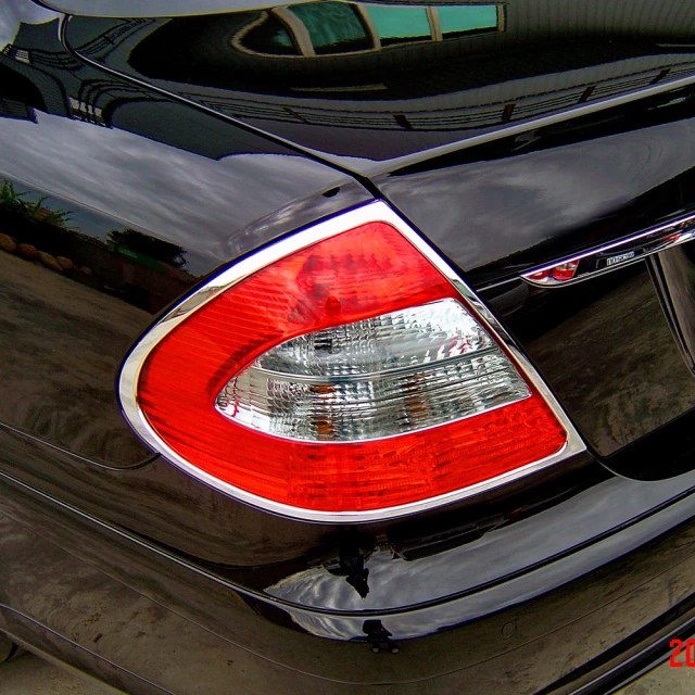 【IDFR】Benz 賓士 E W211 2002~2009 鍍鉻銀 車燈框 後燈框 尾燈框 飾貼(W211 車身改裝) 歷史價格詳細信息