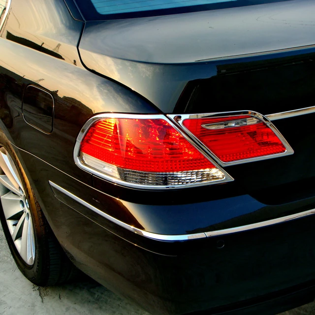 BMW E65 E66 7系列 引擎蓋撐桿 引擎蓋頂桿 前蓋頂桿 前蓋撐桿 前撐桿 前頂桿 油壓 舉桿 歡迎詢問 歷史價格詳細信息