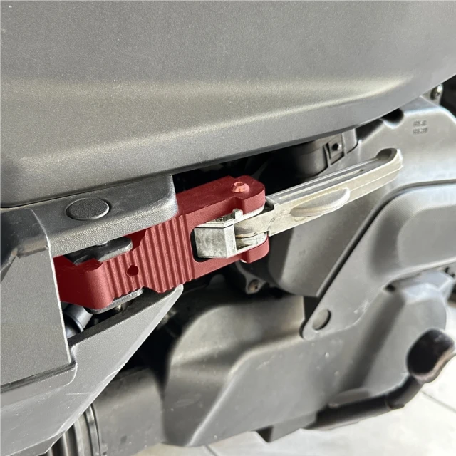 SYM三陽 胖迪 全新迪爵125 EnMIS雙火星塞版 碳鋼 機車延伸車架 車尾架 一體式 橫桿型(機車延伸車架 車尾架) 歷史價格詳細信息