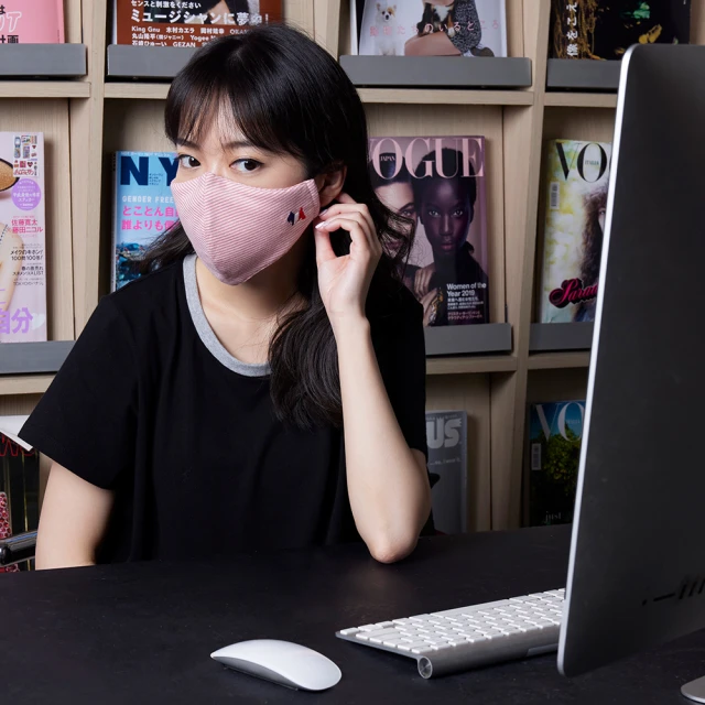 【YVONNE 以旺傢飾】細條紋印花半開襟七分袖洋裝(岩石灰) 歷史價格詳細信息