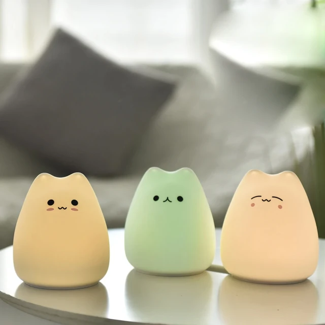 《小島》貓咪戲花 -滴釉不對稱耳針穿式耳釘925純銀針式耳環-1對入 歷史價格詳細信息