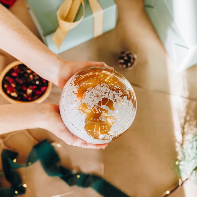 Gold and White Pearls, Beaded Lanyard for Women, Badge, ID Holder, Keychain 歷史價格詳細信息