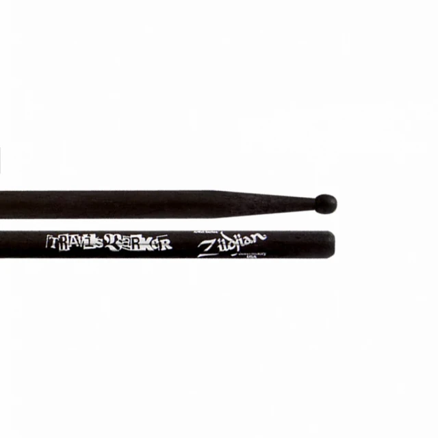 Travis黑色多層單斜肩背包,寬度:19cm,高度:32cm,底寬:8cm,少用很新.有使用痕跡,如第六張出清大降價. 歷史價格詳細信息