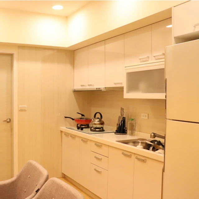 【MIDUOLI米多里】美好生活廚具（一字廚具／240公分／含三機設備+升降拉籃+冰箱上櫃）(米多里設計) 歷史價格詳細信息