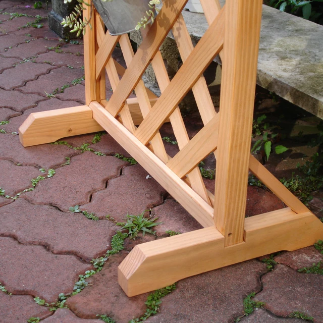 一對撐樑老木雕獅（長70公分現存很少了）丶看東西先問地址請加我的 ID（aooo424）聯絡 歷史價格詳細信息