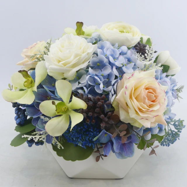 限雙北市區【易力購】上允 / 上品晴雨棚《窗型∕分離式》台灣銷售第一，最大供應商，限雙北市區 歷史價格詳細信息