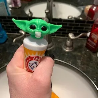 可尤束多功能美妝工具化妝刷彩妝粉撲烘乾除蟎機桌面防塵收納盒 歷史價格詳細信息