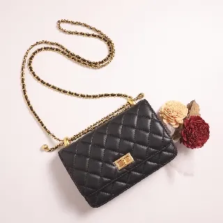 小香風菱格包 歷史價格詳細信息