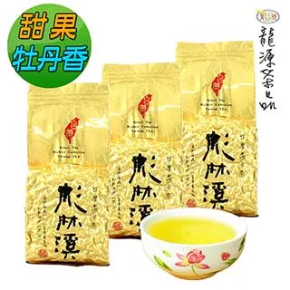 高山流瀑 雲仙樂幽遠美境 銘馨易拍110PF08 早期 水墨畫 ... 彩墨畫心宣紙已托裱 無款及保存如圖（老使用痕等） 歷史價格詳細信息