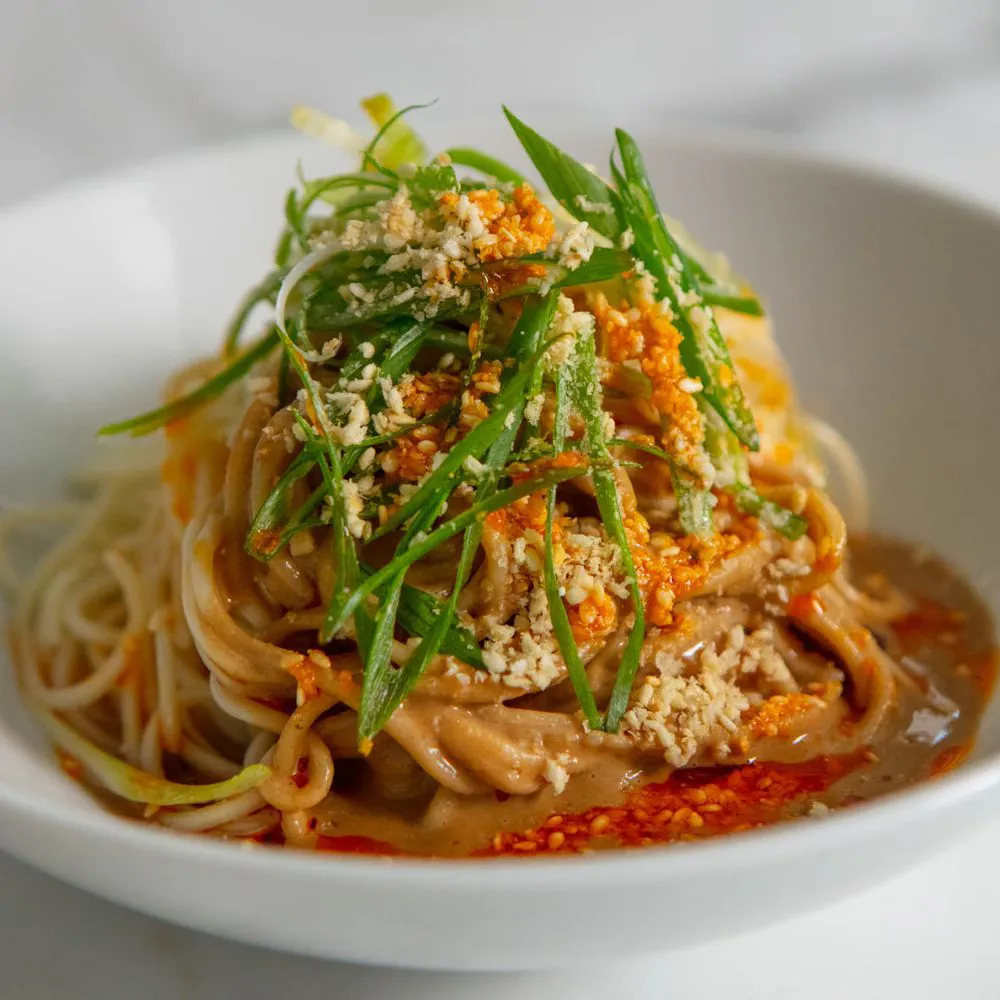 春季油麵防滑鞋旋轉扣磁震動鞋女電脈衝按摩鞋旅遊鞋lja086 歷史價格詳細信息