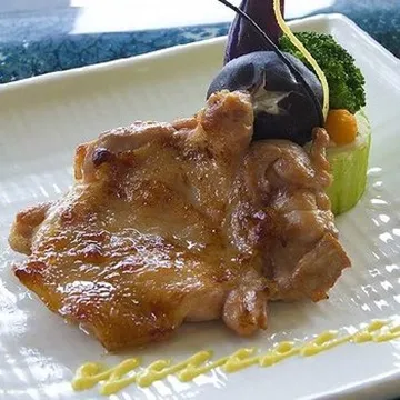 慈夢柔渡假會館-四人房一泊二食 歷史價格詳細信息