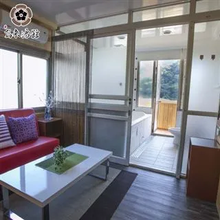 【休閒娛樂】南投日月潭【朝境方舟】水上生活兩人同行體驗券(日出場) (MO) 歷史價格詳細信息