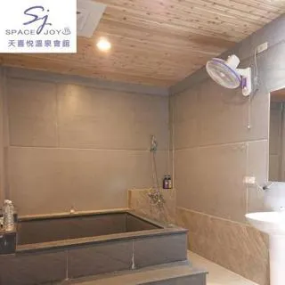 【天喜達】客廳現代簡約家用裝飾時鐘掛鐘(靜音掛鐘 創意餐廳壁掛鐘) 歷史價格詳細信息