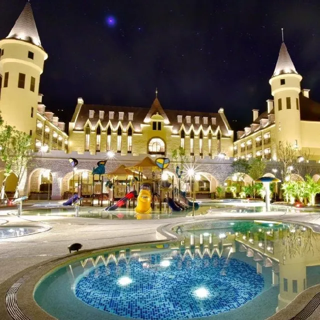 免費升等二中床(瑪利歐加碼送2位兒童入住含早餐)高雄市前鎮區．富野集團『豪華雙床房含2客早餐』輕軌C2凱旋瑞田站不到5分 歷史價格詳細信息