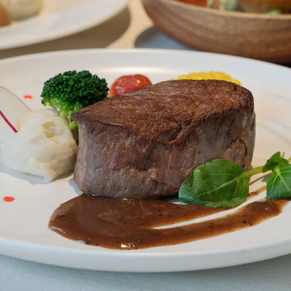 H2O水京棧國際酒店 500元餐飲券 無使用期限 高雄三多商圈可面交 歷史價格詳細信息